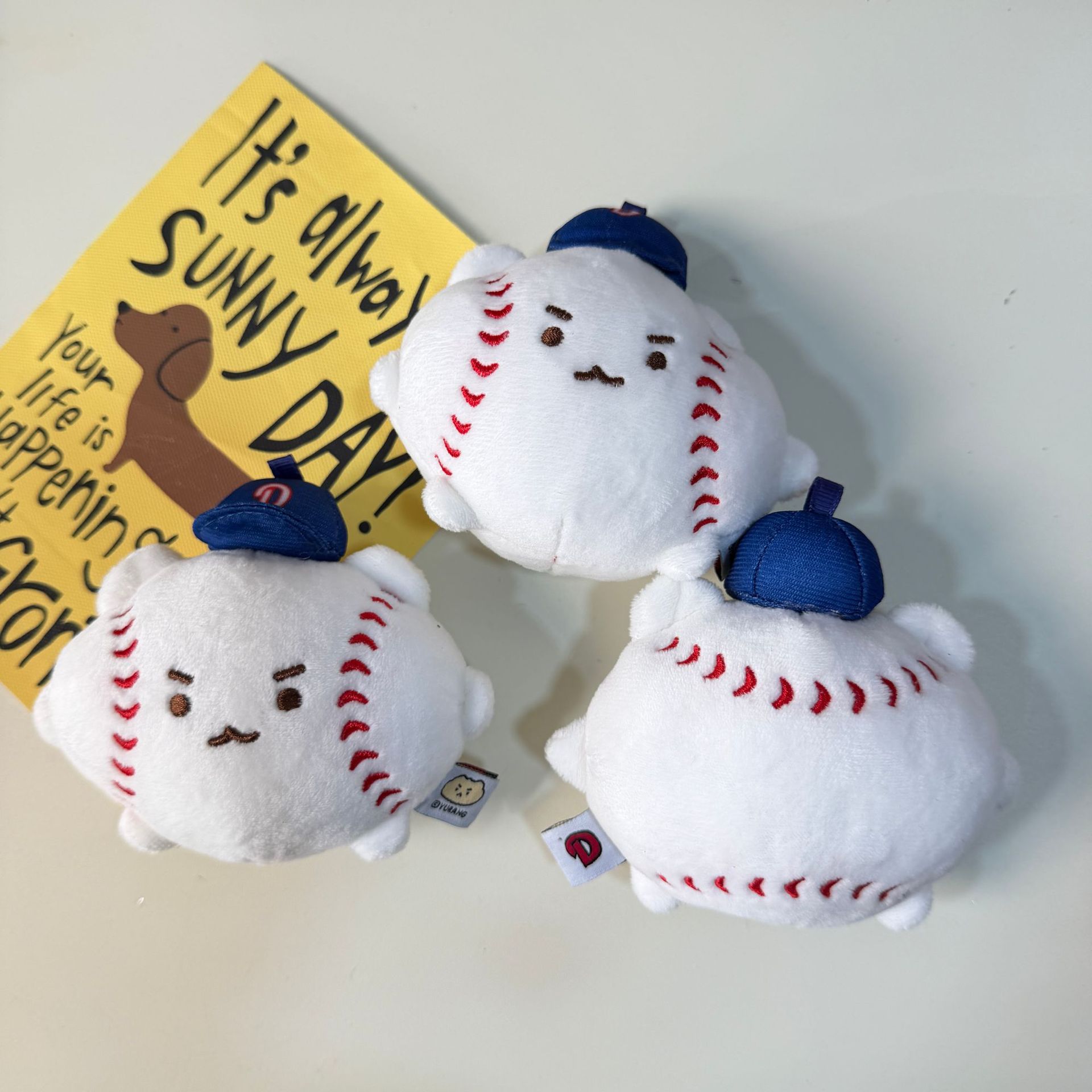 Kawaii Potato Bear Baseball Pl - Gaming Console Keychain 评论和价格